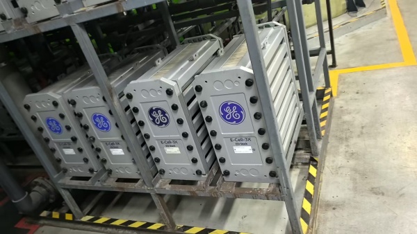 連續(xù)電除鹽EDI模塊壞了有維修的價(jià)值嗎